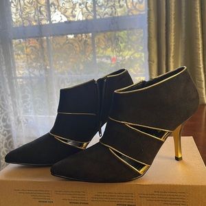 New Kathy Van Zeeland booties